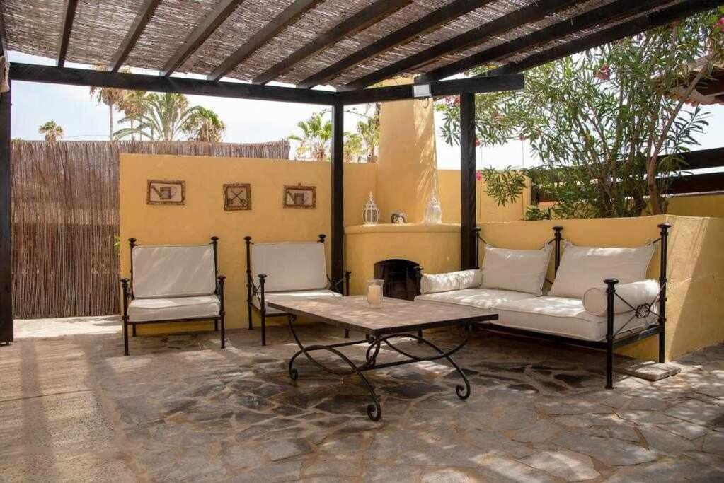 Aurora Mari Villa Your Dream Steps From The Ocean Shore Caleta De Fuste Eksteriør bilde