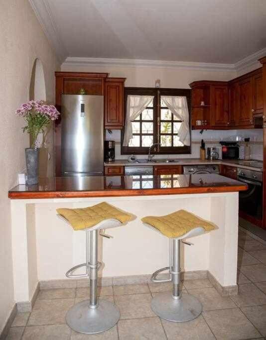 Aurora Mari Villa Your Dream Steps From The Ocean Shore Caleta De Fuste Eksteriør bilde
